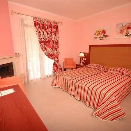 4 Epoxes 3* Loutraki (Pella)