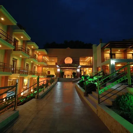 Hotel 4 Epoxes 3*