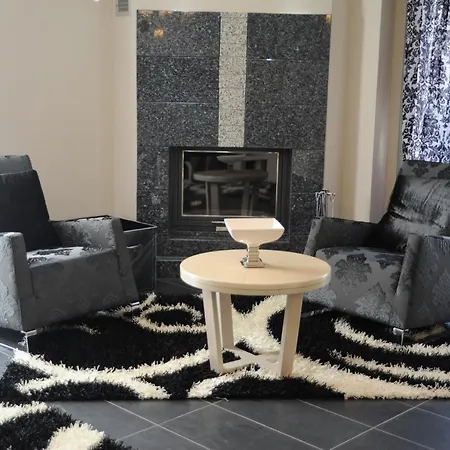 4 Epoxes 3* Loutraki (Pella)