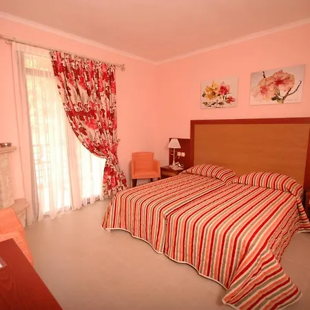4 Epoxes Hotel Loutraki (Pella)