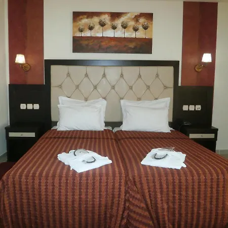 4 Epoxes Hotel Loutraki (Pella)