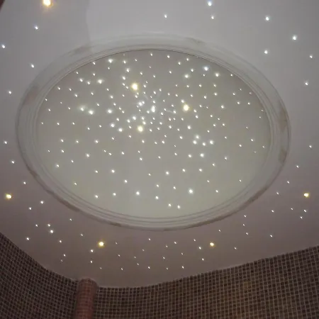 فندق 4 Epoxes 3*