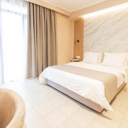 4 Epoxes Otel