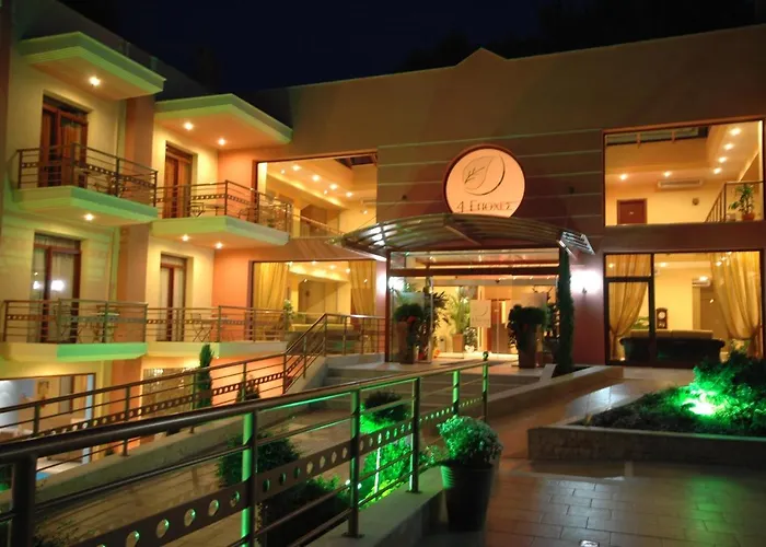 4 Epoxes Ξενοδοχείο Káto Loutrákion